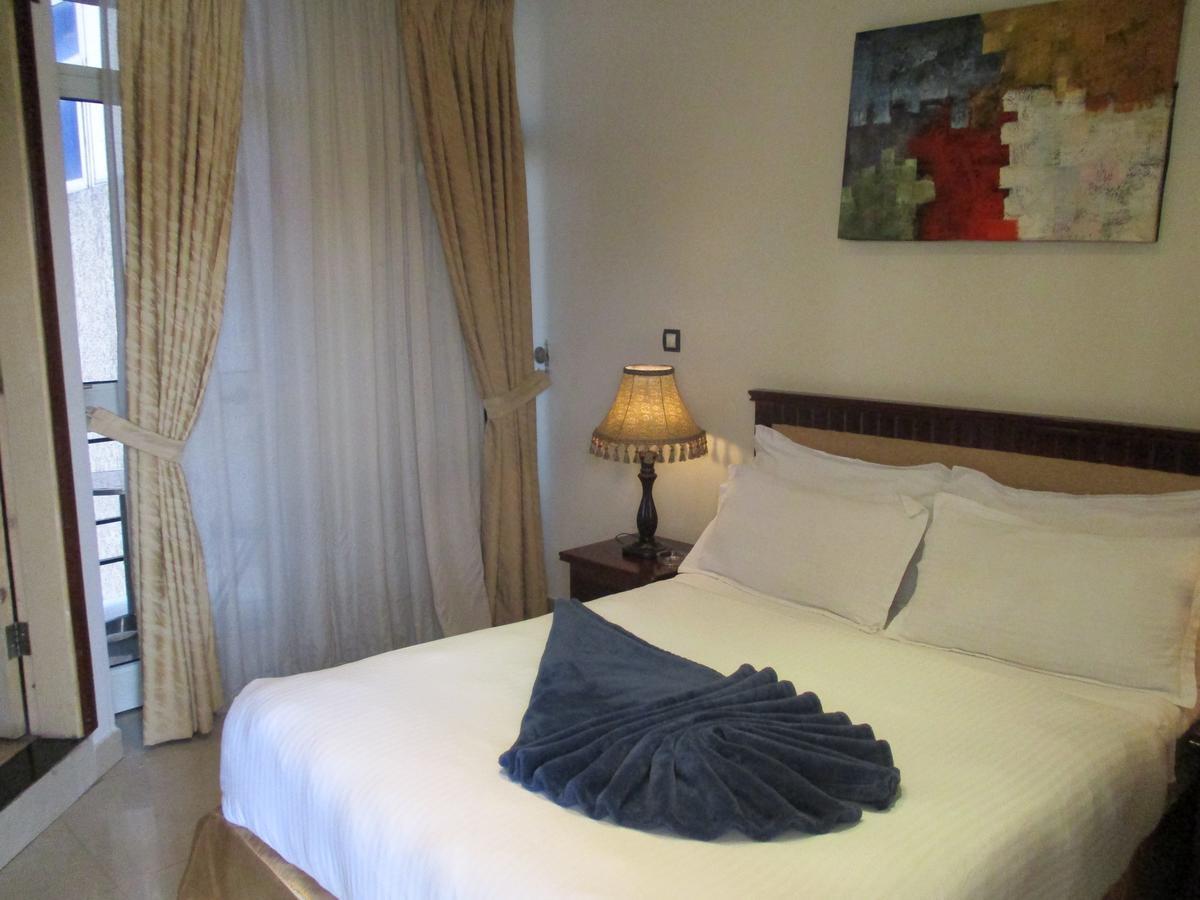 Stay Easy Hotel Addis Abeba Buitenkant foto