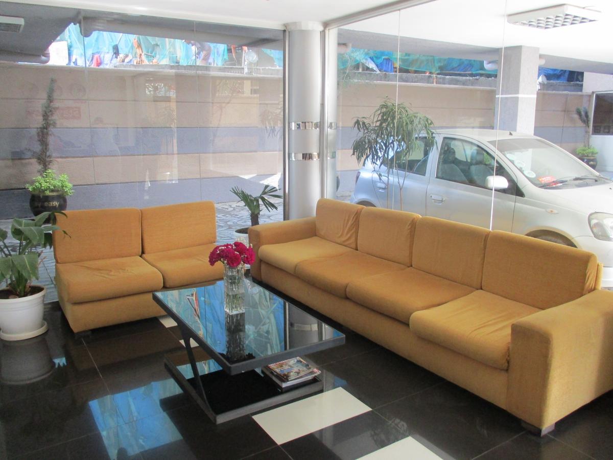 Stay Easy Hotel Addis Abeba Buitenkant foto