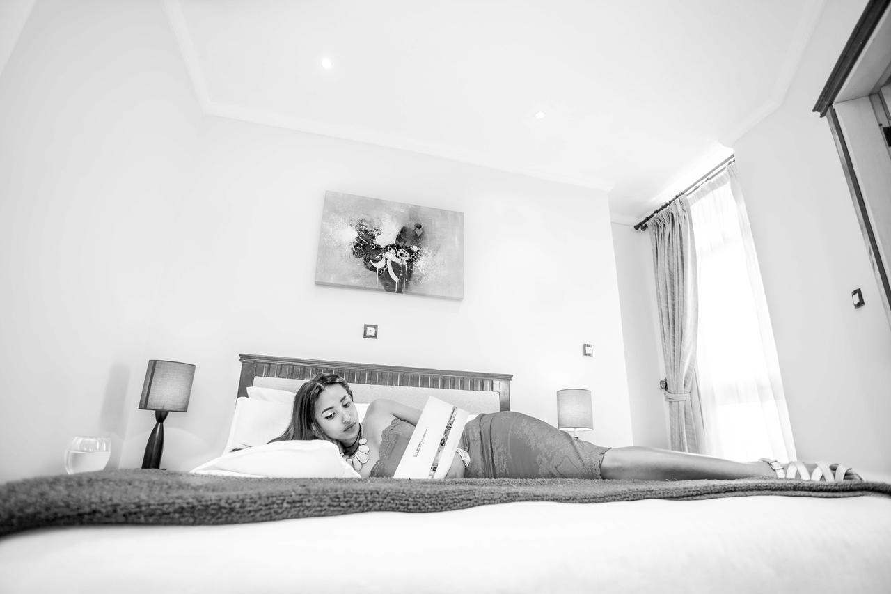 Stay Easy Hotel Addis Abeba Buitenkant foto