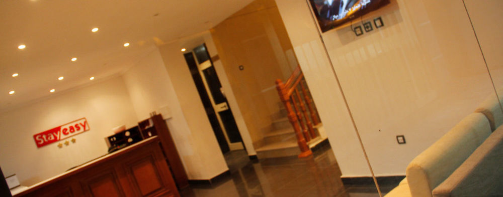 Stay Easy Hotel Addis Abeba Buitenkant foto